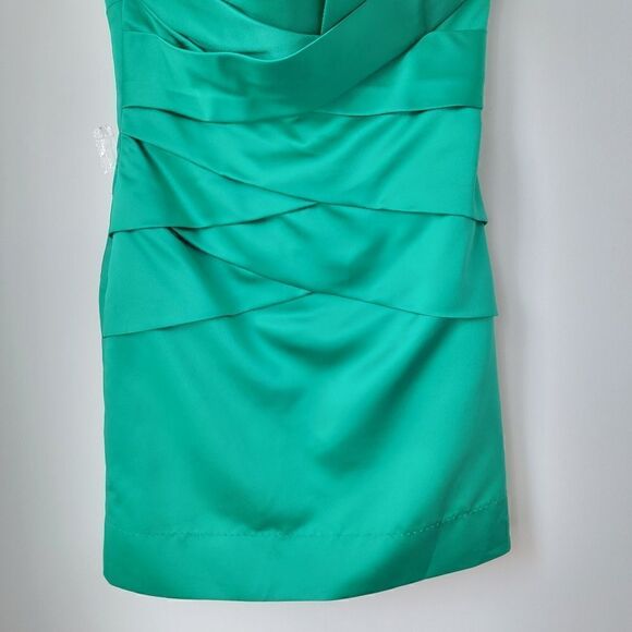 PHOEBE COUTURE Emerald Green Silky Cocktail Dress Size 10 - Picture 7 of 8